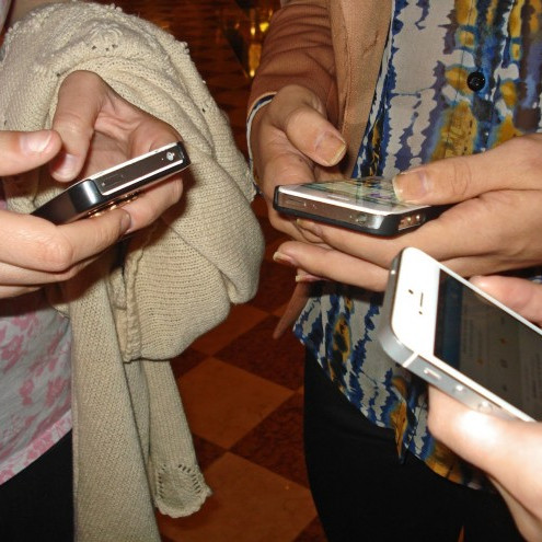 Endurskoðaður sáttmáli um farsímanotkun