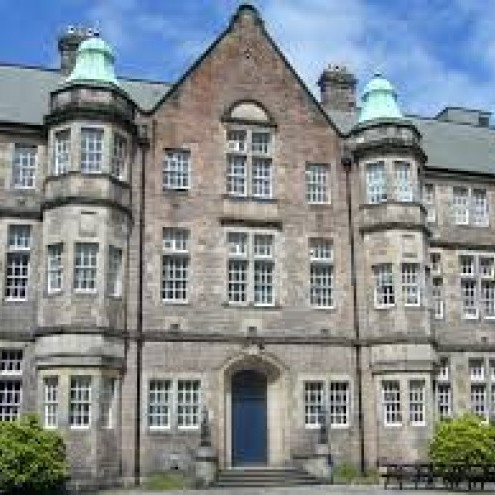 Skólahús útiskóladeildar Edinborgarháskóla