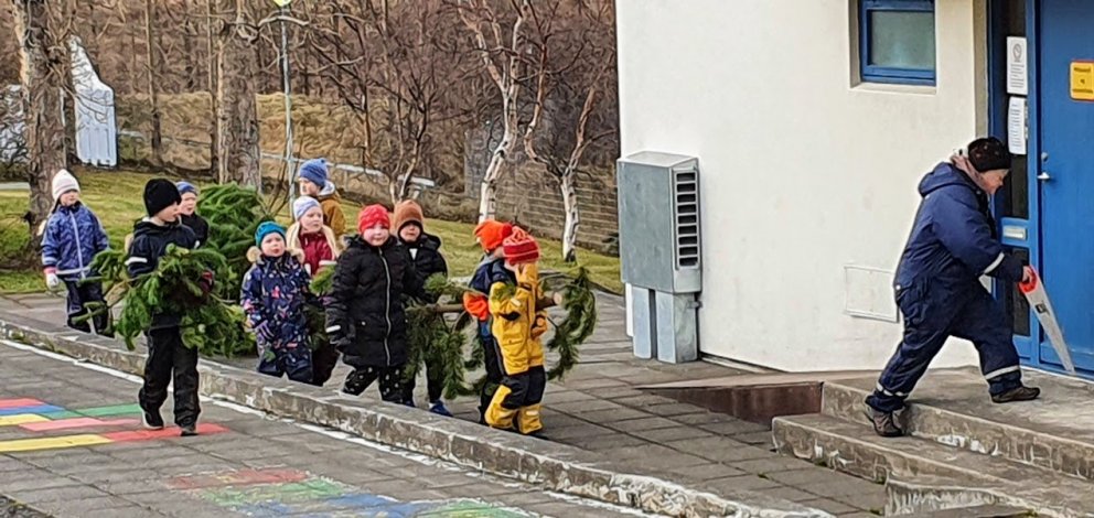 Bráðum koma blessuð jólin