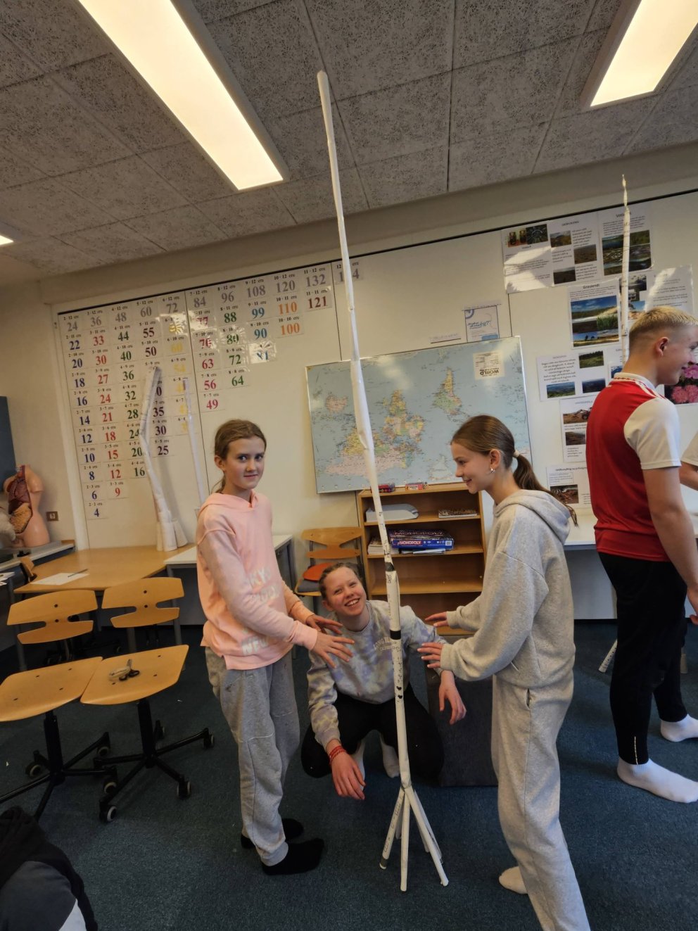 Sigurvegarar í turnakeppninni: Áróra, Efemía og Hjördís.