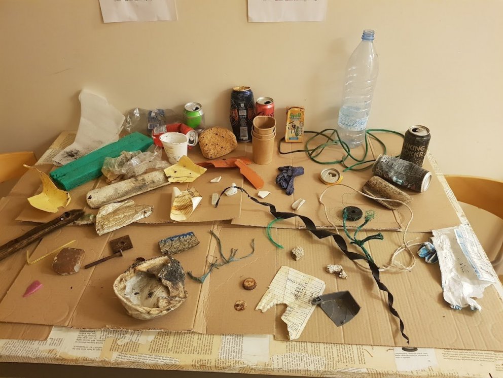 Plastþema - strandhreinsun hjá 7. og 8. bekk