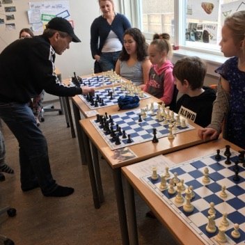 Hrókurinn í heimsókn