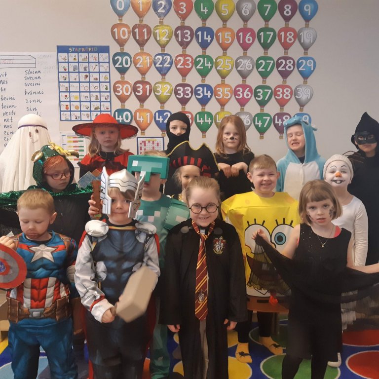 Öskudagsgleði í skólanum