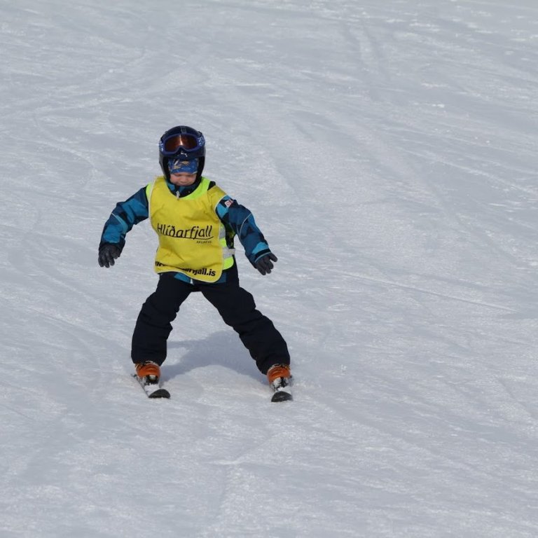 Myndir frá skíðaskóla og útivistardegi